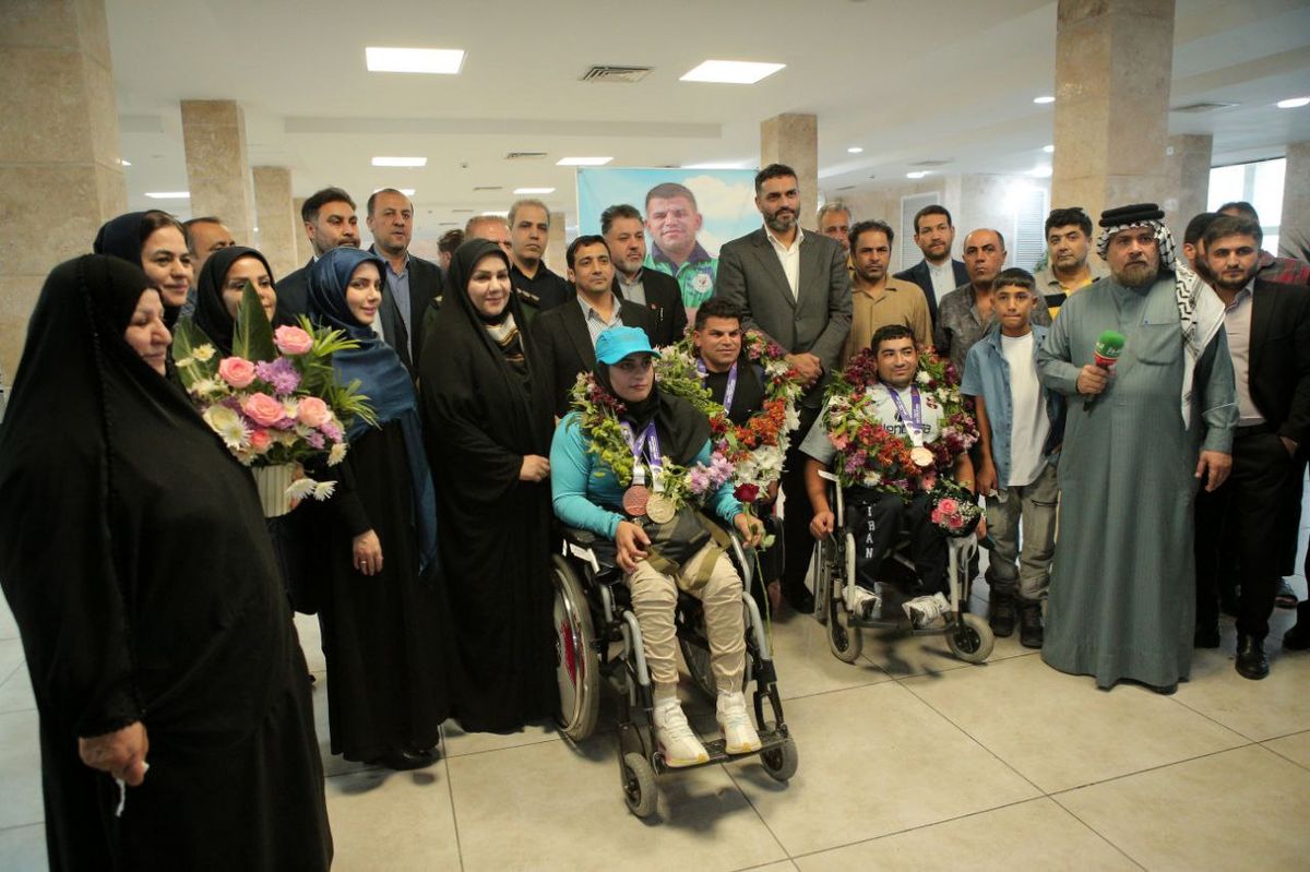 استقبال از قهرمان فولادی پرتاب نیزه جهان