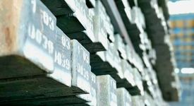 عرضه  ۵ هزار تن شمش فولادی  به‌صورت اعتباری ۳ماهه