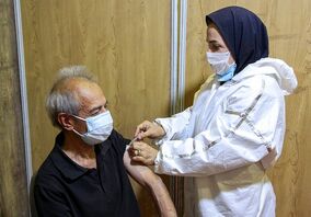وزیر بهداشت: سرعت واکسیناسیون علیه کرونا در ایران جهش قابل توجهی یافت

