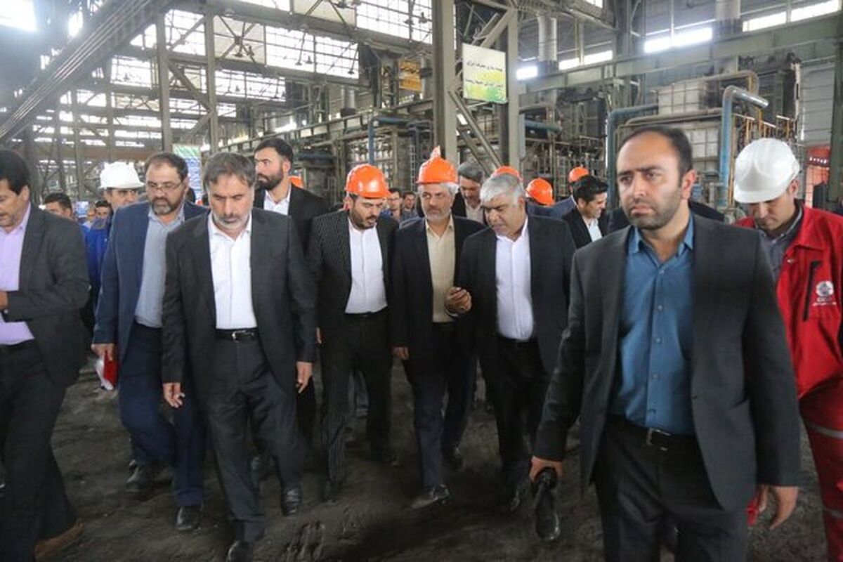 بازدید وزیر صمت از آلومینای جاجرم و تعدادی از واحدهای تولیدی خراسان شمالی