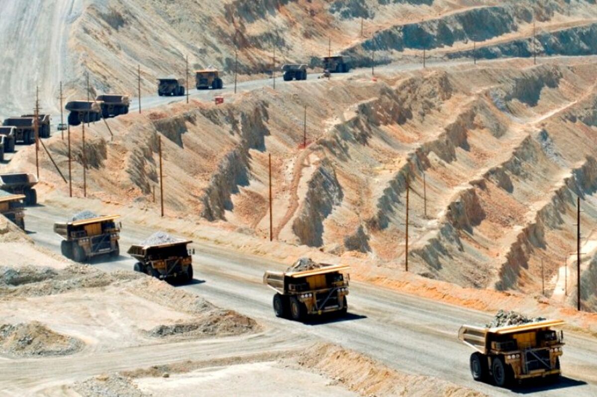  ضرورت انتقال حساب های مالی معادن به خراسان جنوبی