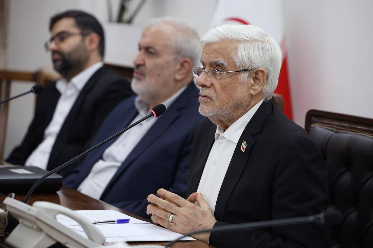 عارف در جلسه شورای عالی انرژی: برق و گاز صنایع نباید قطع شود؛ برای عبور از زمستان به همراهی مردم نیاز داریم

