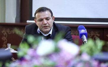 اصولی: عزل موقت عزیزی خادم در جلسه هیئت رئیسه بررسی خواهد شد