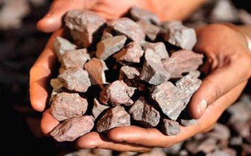 عرضه کلوخه سنگ آهن سنگان در بورس کالا برای نخستین بار توسط ایمیدرو