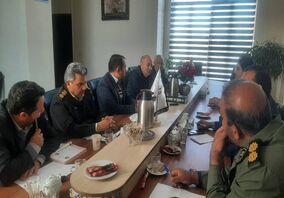 عیادت مدیرعامل معدن زغال سنگ طبس از مصدومان جغتایی حادثه انفجار