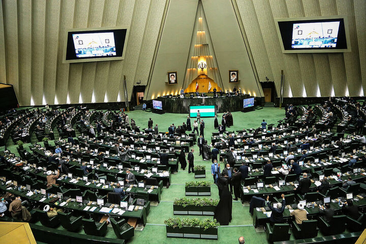 اعظمی: مطالبات گندمکاران پرداخت شود
