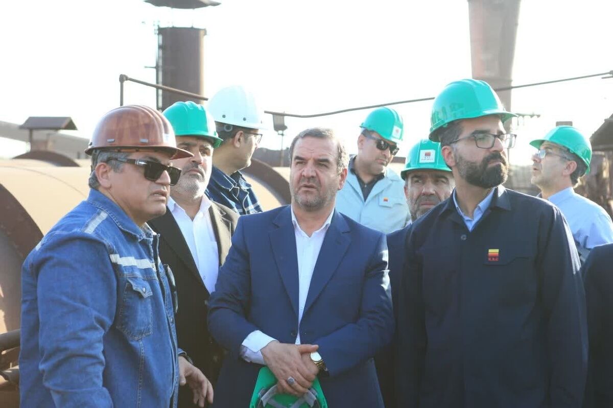بازدید معاون وزیر دادگستری از شرکت فولاد خوزستان؛ تعامل و همدلی برای عبور از موانع تولید