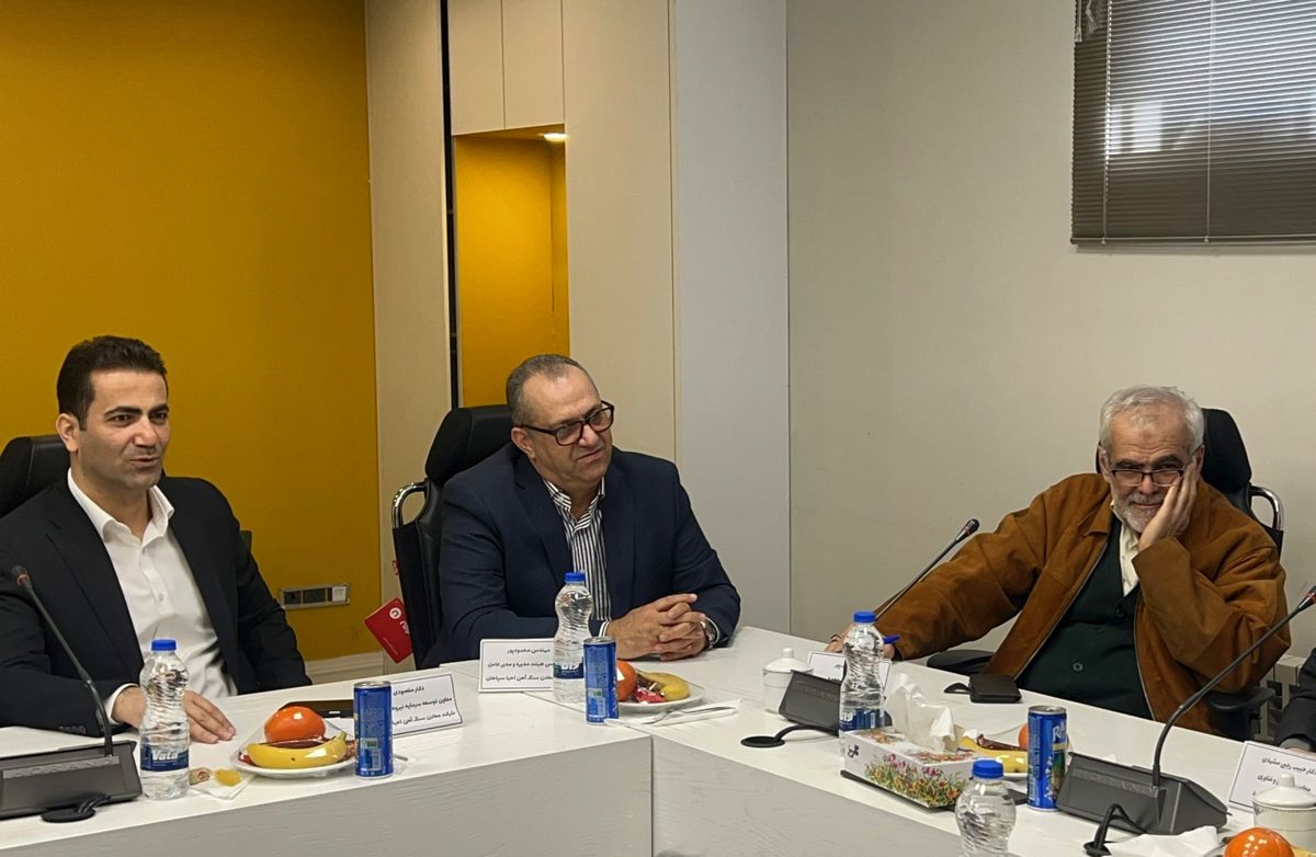 تاسیس مرکز تحقیق، نوآوری و آینده پژوهی معادن سنگ‌آهن احیاء سپاهان در دانشگاه فردوسی مشهد