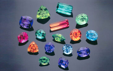 ضوابط خاص معامله و حمل و نگهداری فلزات گرانبها و گوهر سنگ ها اعلام شد