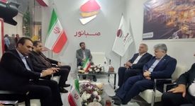 بازدید نماینده مردم اسدآباد در مجلس، رئیس هیأت عامل ایمیدرو و استاندار همدان از غرفه صبانور در نمایشگاه معدن غرب کشور

