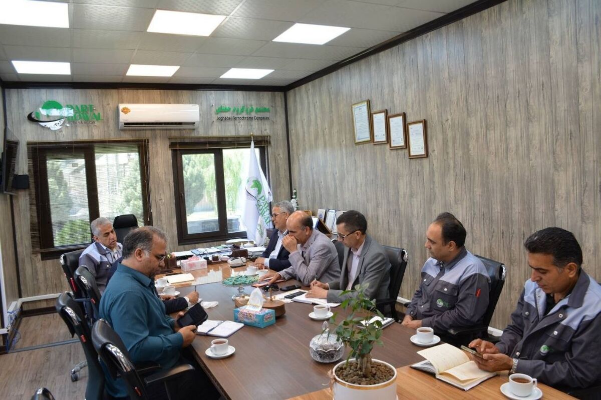 برگزاری جلسه هم‌اندیشی مجتمع فروکروم جغتای با دانشگاه حکیم سبزواری