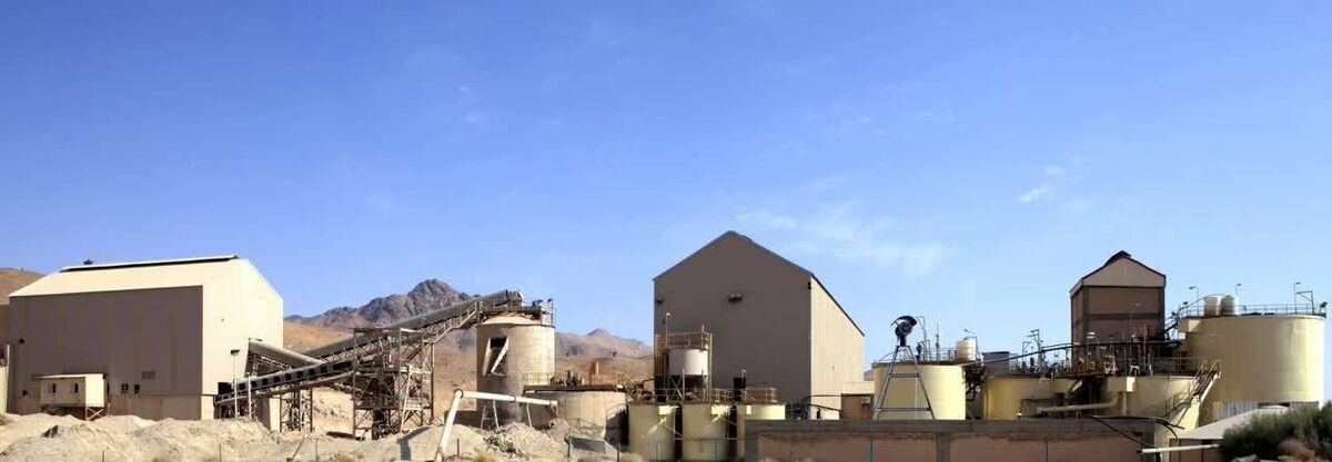 ثبت رکورد کمترین توقفات کارخانه طلای موته در مرداد ماه

