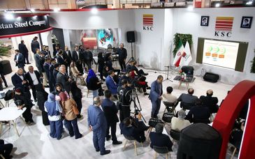 از ارائه مقالات و نشست های تخصصی تا رونمایی از «رایا»؛/دومین روز سمپوزیوم فولاد در کیش، صحنه نمایش نوآوری و هم‌افزایی صنعت و فناوری شد